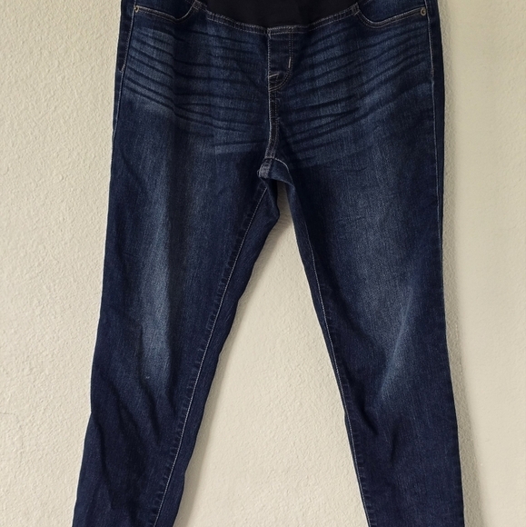 Isabel Maternity Skinny Entubado Jeans 8/29R. Color Dark Blue elastic waistband - Picture 3 of 11